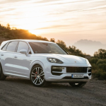 Porsche Cayenne Generasi Keempat untuk Menampilkan Kuasa Elektrik, Hibrid dan ICE