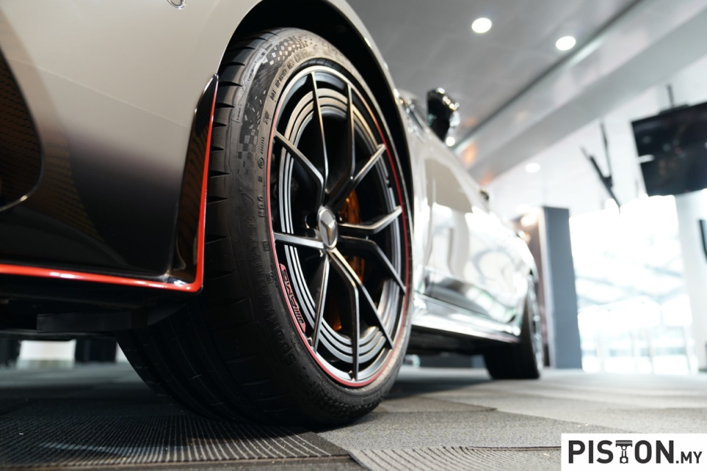 Review: Continental MaxContact MC7 – All Grip and No Slip
