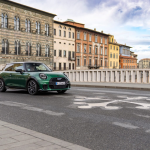 Mini Cooper S dalam JCW Trim Baharu: 204hp, 300Nm Tork