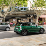 Mini Cooper S dalam JCW Trim Baharu: 204hp, 300Nm Tork