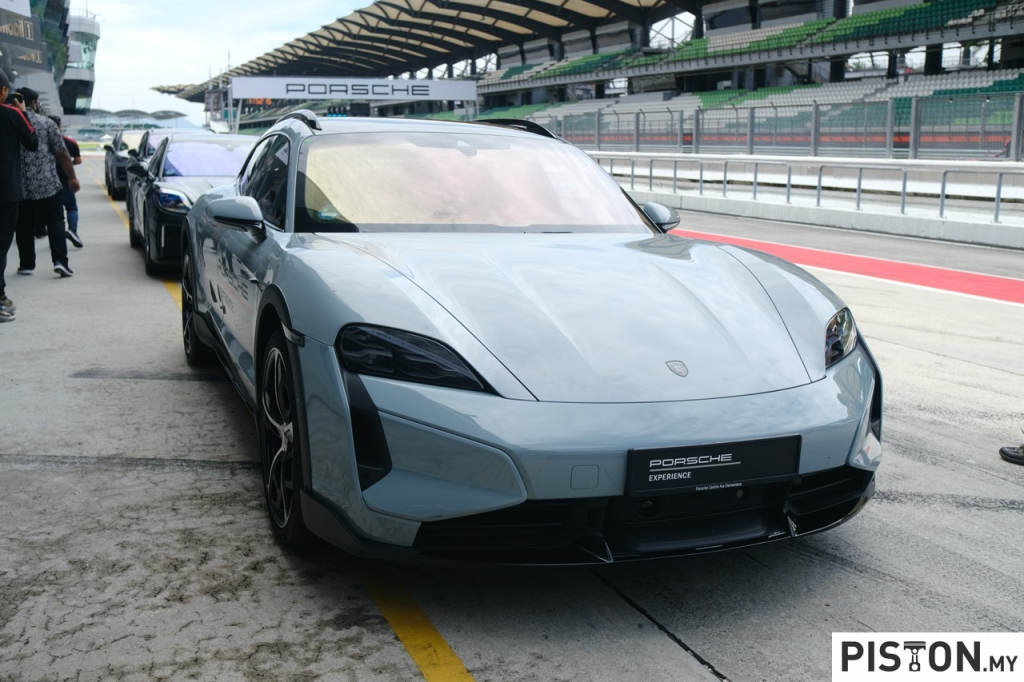 Realiti Pasaran Mendorong Porsche untuk Menilai Semula Sasaran Jualan EV