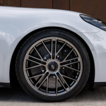 Porsche Panamera Turbo S E-Hibrid dan Panamera GTS: Prestasi, Kemewahan, dan Inovasi