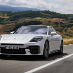 Porsche Panamera Turbo S E-Hibrid dan Panamera GTS: Prestasi, Kemewahan, dan Inovasi