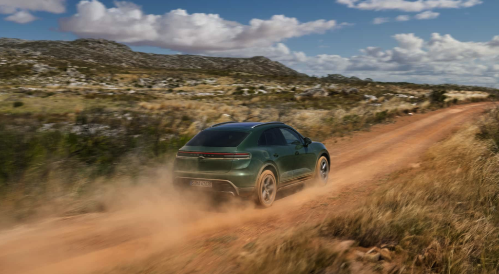 Porsche Memperluas Barisan Elektrik Macan dengan Pacuan Roda Belakang dan Varian 4S