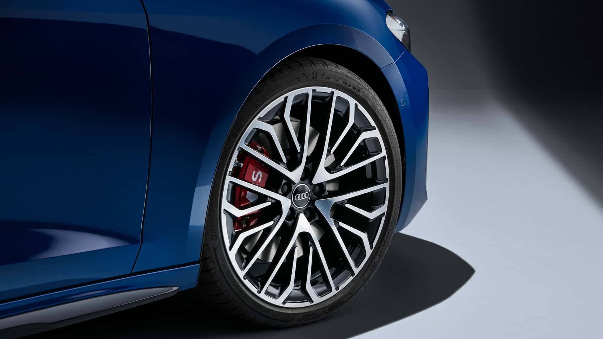 Audi Memperkenalkan Keluarga A5 Baharu!