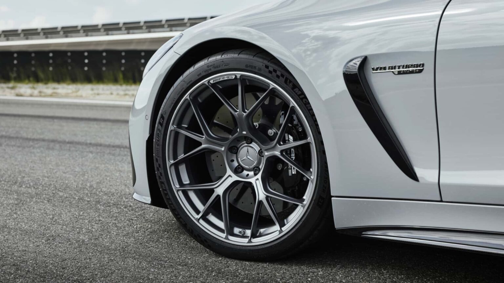 Mercedes-AMG Memperkenalkan GT 63 PRO 4MATIC+ Baharu di Goodwood Festival of Speed