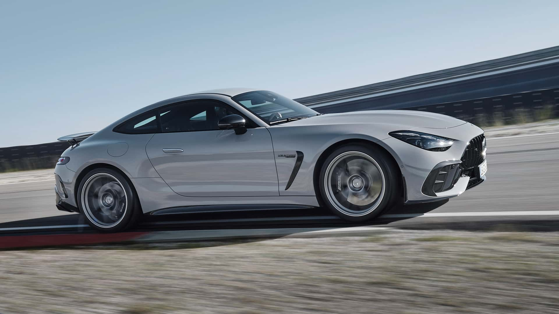Mercedes-AMG Memperkenalkan GT 63 PRO 4MATIC+ Baharu di Goodwood Festival of Speed