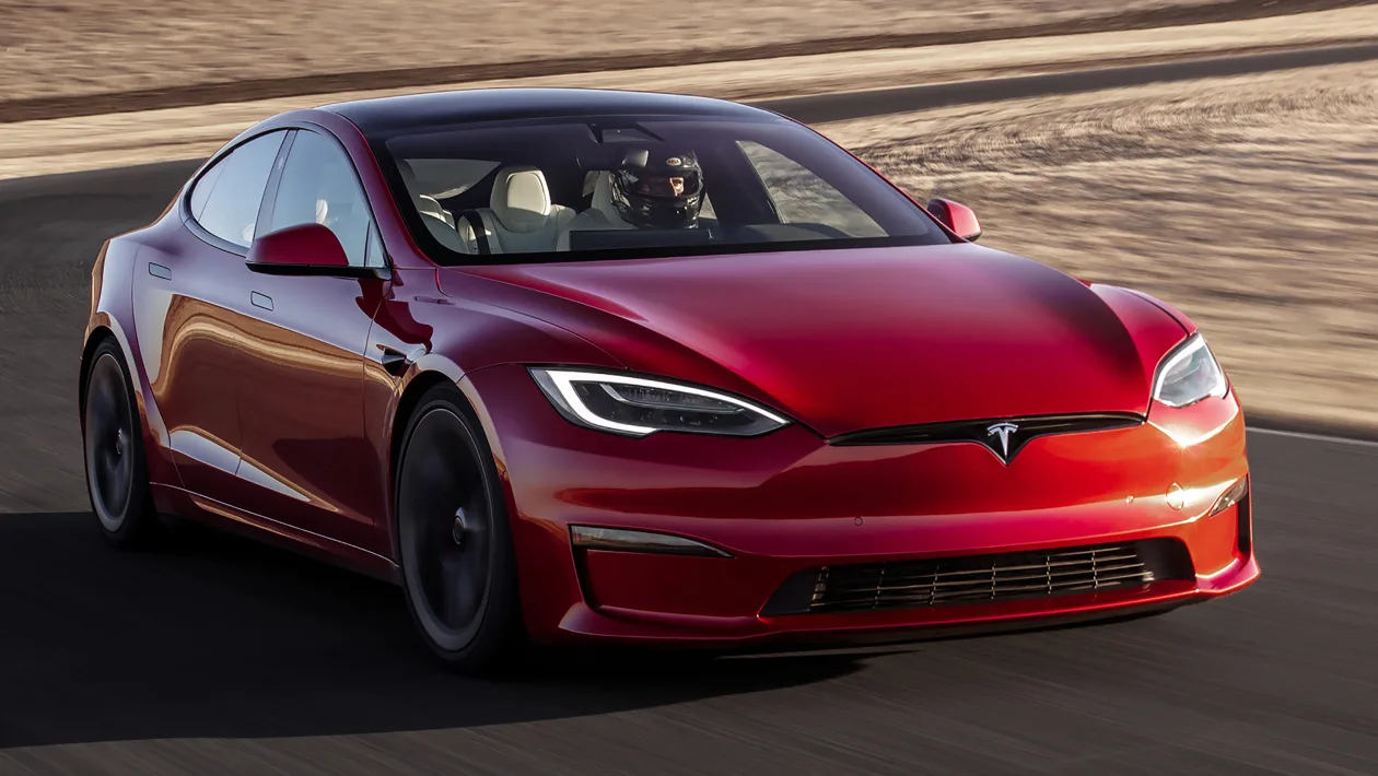 Tesla’s Rumored “Night Curfew” Feature: Enhanced Parental Controls
