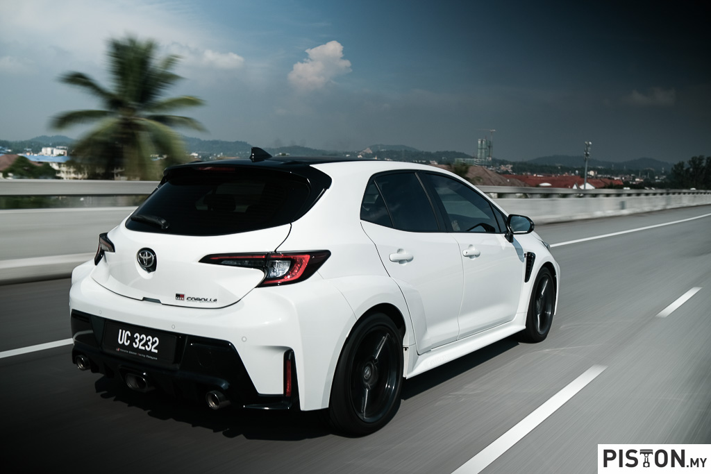 Toyota GR Corolla 2025 Mungkin Akan Menampilkan Transmisi Automatik Lapan Kelajuan