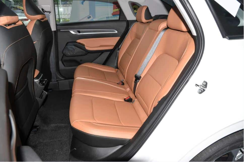 2025 Geely Emgrand Dilancarkan di China