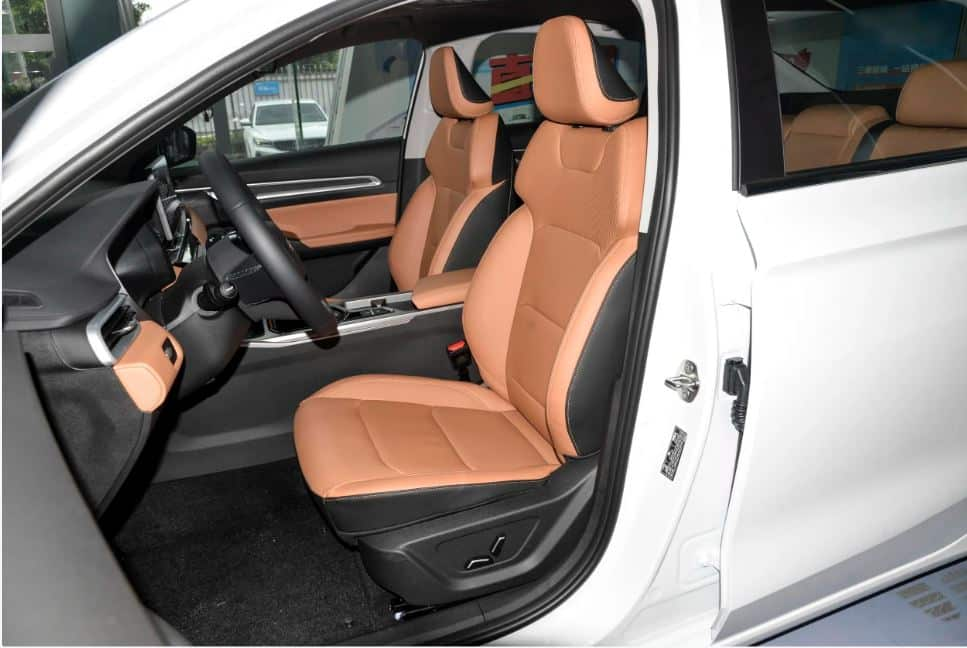 2025 Geely Emgrand Dilancarkan di China