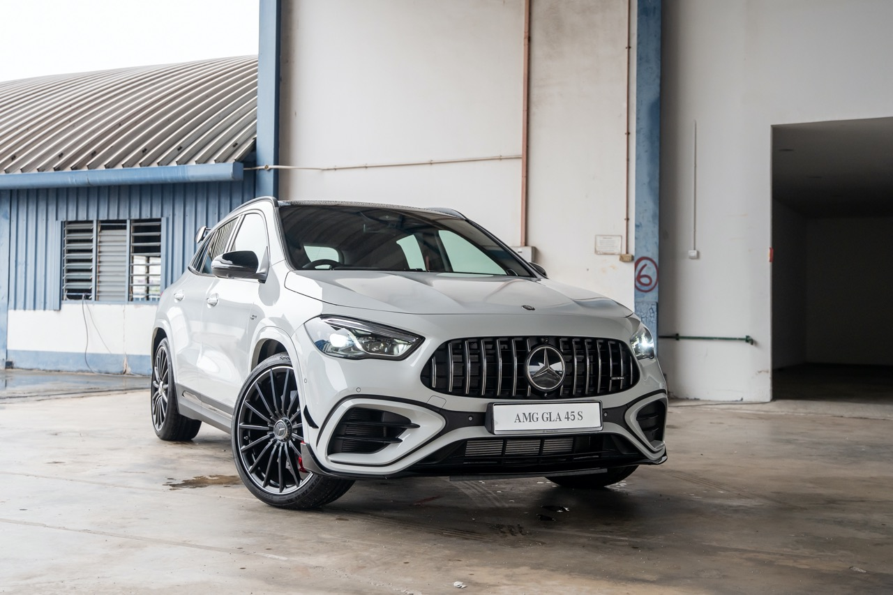 Acara Mercedes-Benz World Mempamerkan Tiga Model AMG Baharu