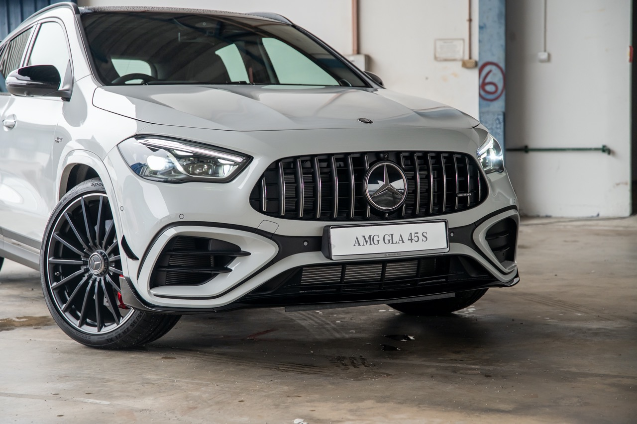 Acara Mercedes-Benz World Mempamerkan Tiga Model AMG Baharu