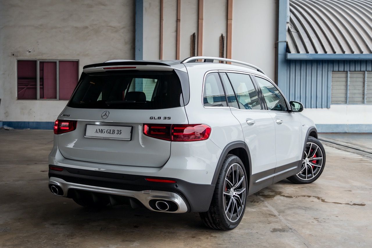 Acara Mercedes-Benz World Mempamerkan Tiga Model AMG Baharu