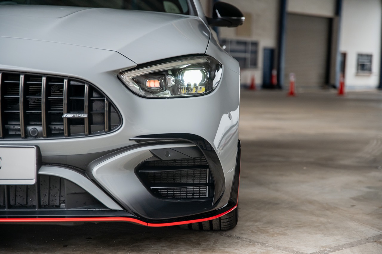 Acara Mercedes-Benz World Mempamerkan Tiga Model AMG Baharu