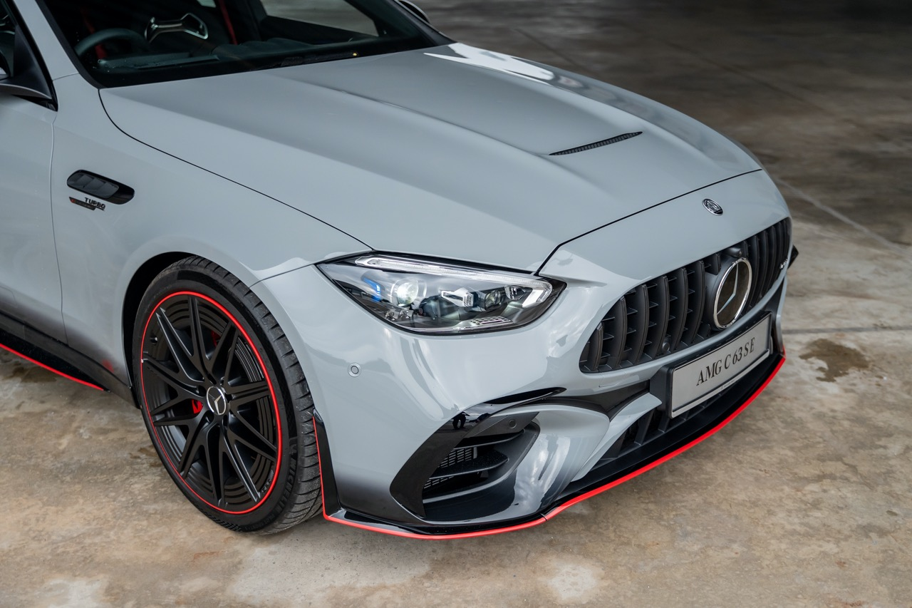 Acara Mercedes-Benz World Mempamerkan Tiga Model AMG Baharu