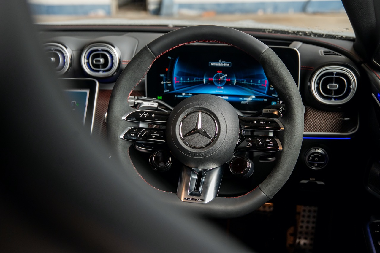 Acara Mercedes-Benz World Mempamerkan Tiga Model AMG Baharu