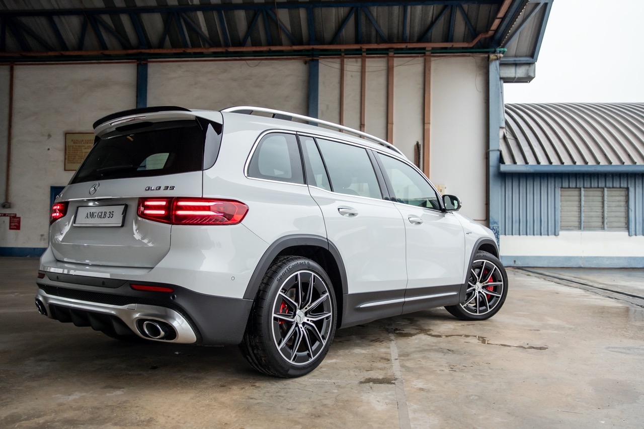 Acara Mercedes-Benz World Mempamerkan Tiga Model AMG Baharu
