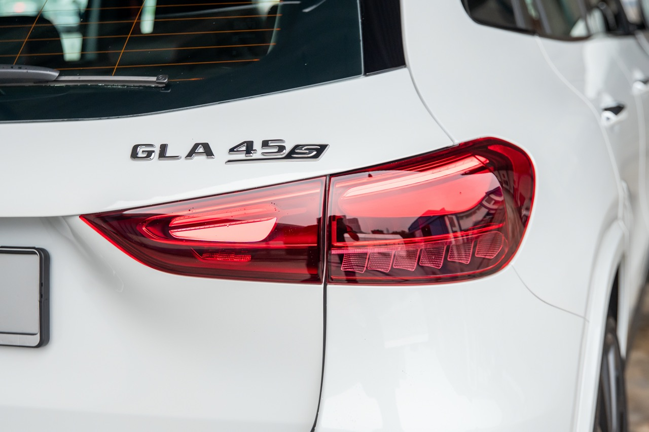 Acara Mercedes-Benz World Mempamerkan Tiga Model AMG Baharu