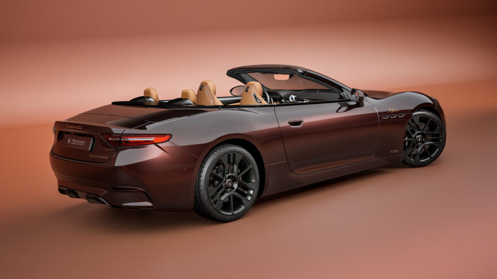 Perayaan Ulang Tahun ke-50 Tignanello dengan Maserati GranCabrio Folgore