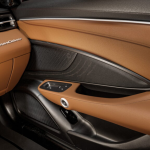 Perayaan Ulang Tahun ke-50 Tignanello dengan Maserati GranCabrio Folgore