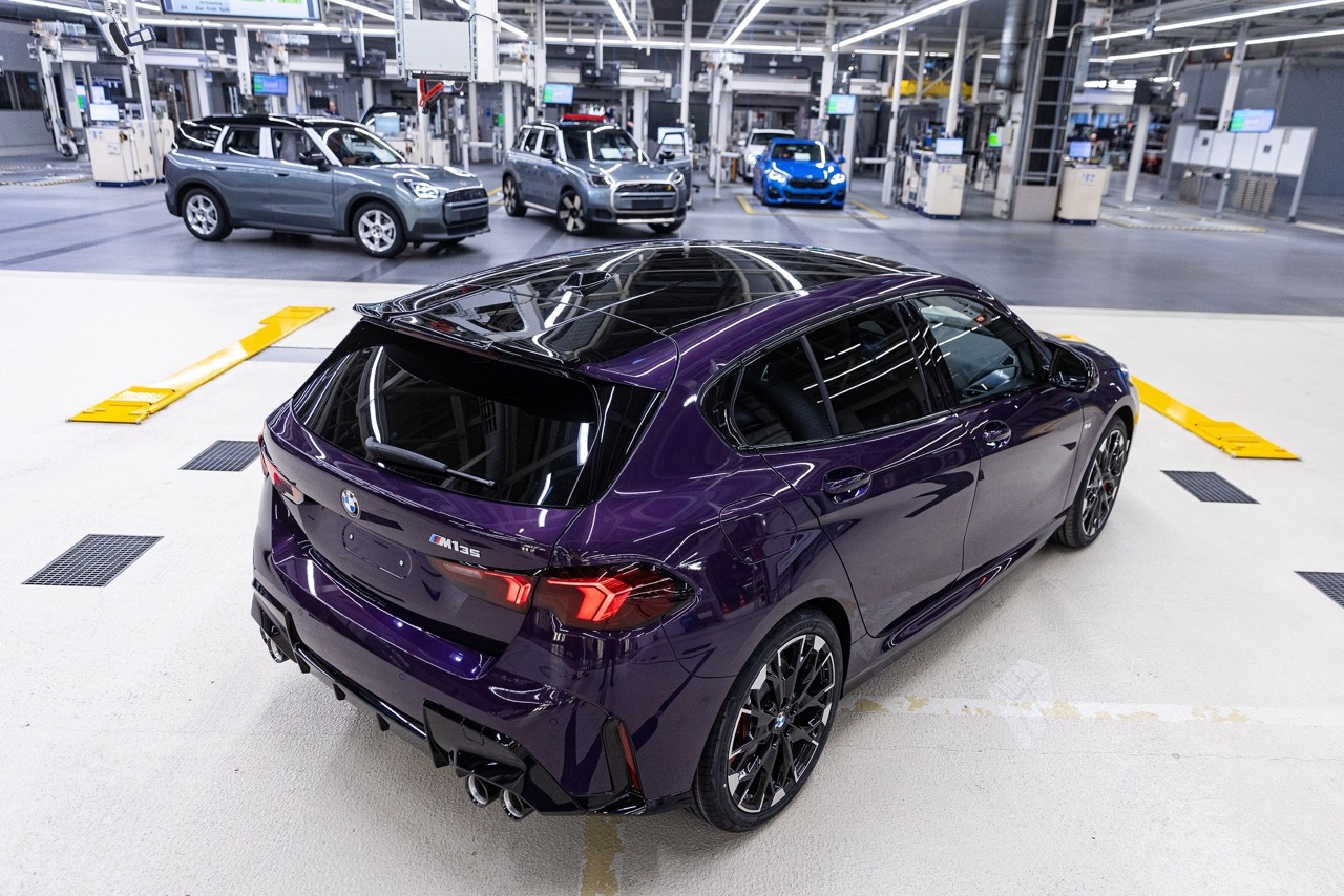 Pelancaran BMW 1 Series Generasi Keempat di Kilang Leipzig