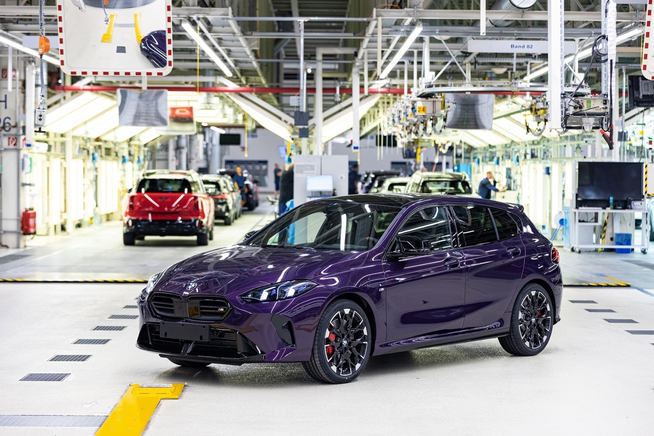 Pelancaran BMW 1 Series Generasi Keempat di Kilang Leipzig