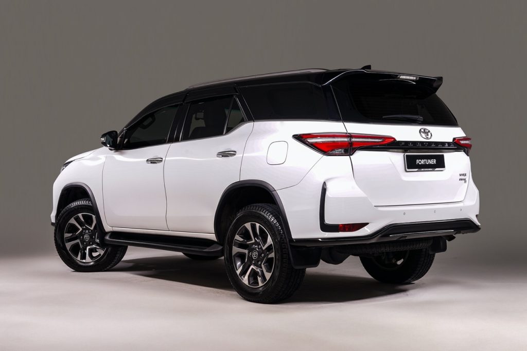 UMW Toyota Motor Announces Order-Taking For The Enhanced 2024 Hilux, Fortuner And GR86