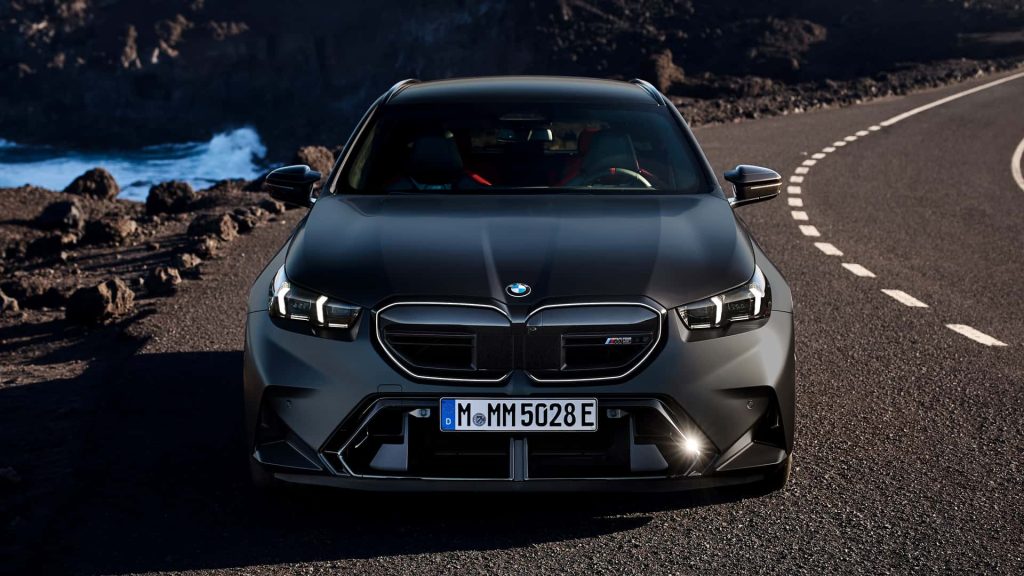 BMW Introduces the New M5 Touring: A High-Performance Wagon with Everyday Usability