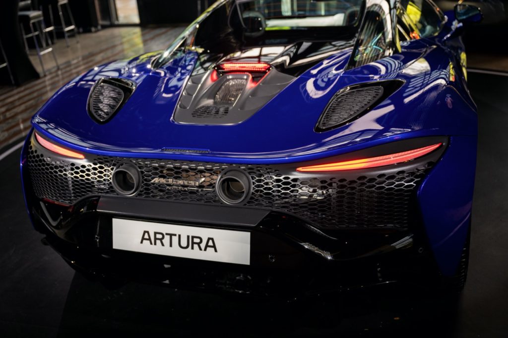 McLaren Artura Spider Dilancarkan Di Malaysia – Hibrid V6, 700PS, RM3.4 Juta