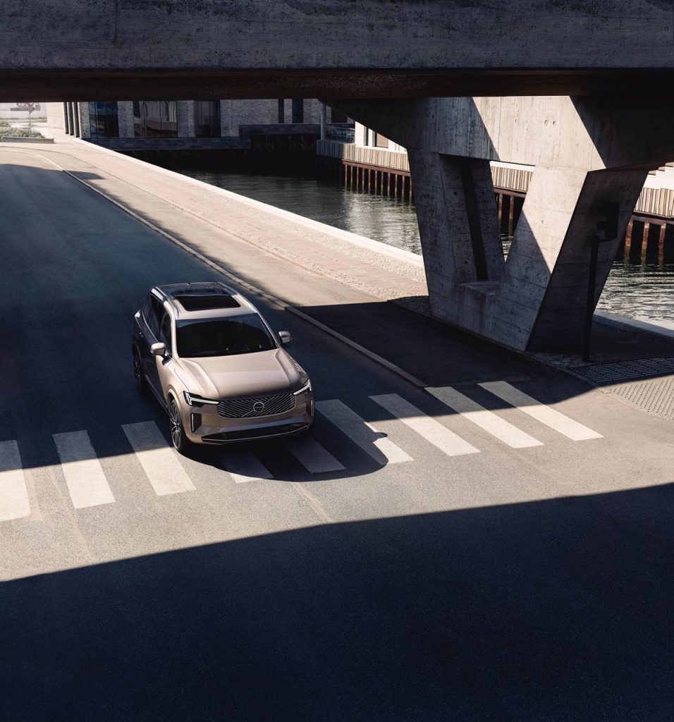 Volvo XC90: The Flagship SUV Enters a New Era
