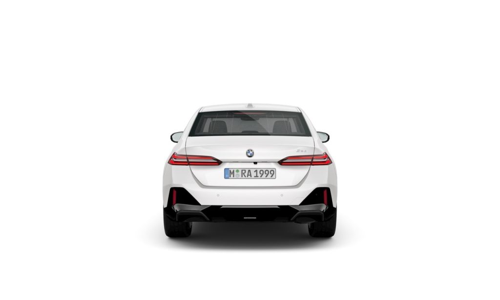 BMW Malaysia Memperkenalkan 520i M Sport Baru – RM349,800!