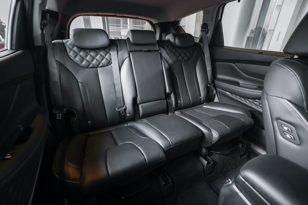 Hyundai Santa Fe FL (CKD) Launched: Starting From RM185,888, 2.2L Diesel and 1.6L Hybrid Variants