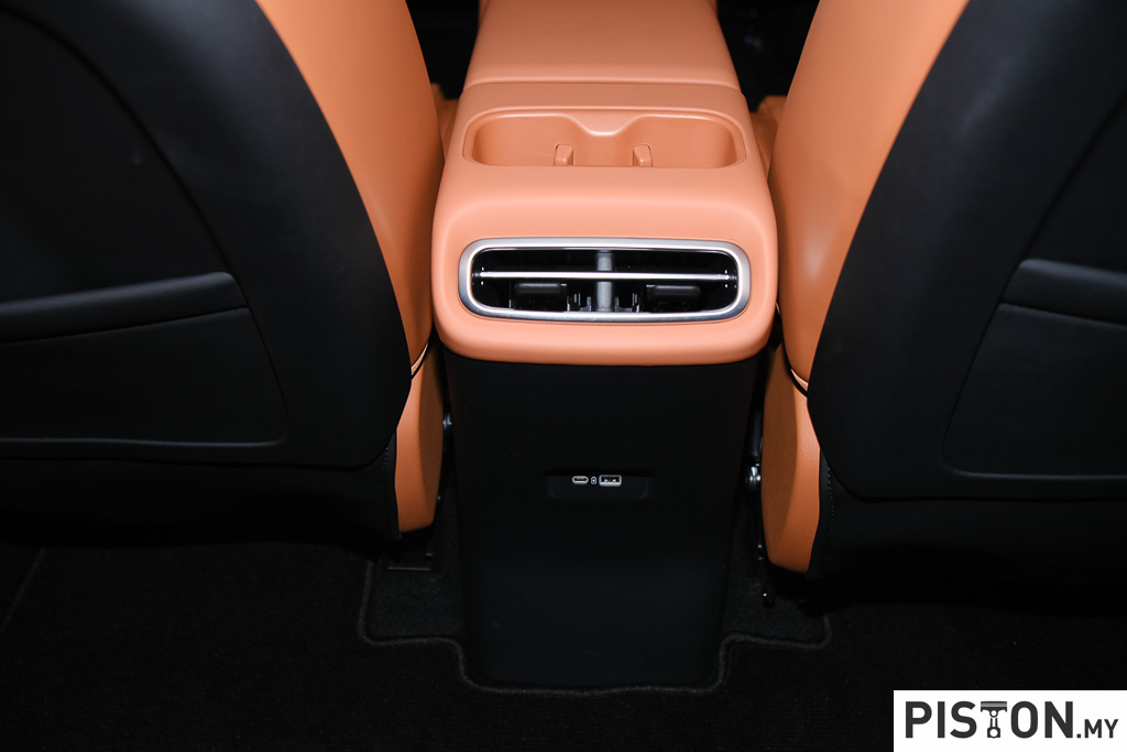 Leapmotor C10 Dipratonton Sebelum Pelancaran Rasmi di Malaysia