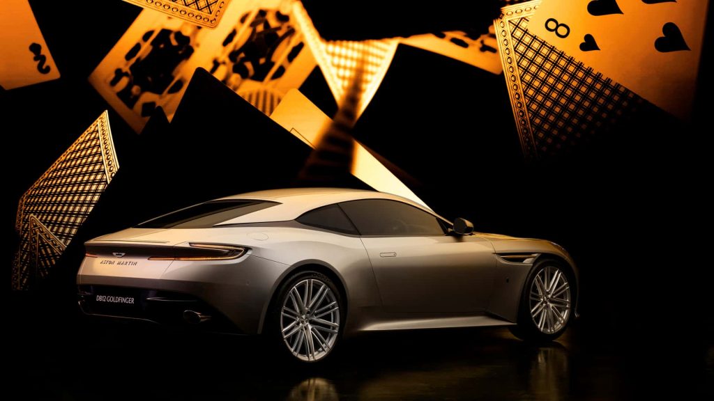Aston Martin Memperkenalkan DB12 Edisi Goldfinger James Bond