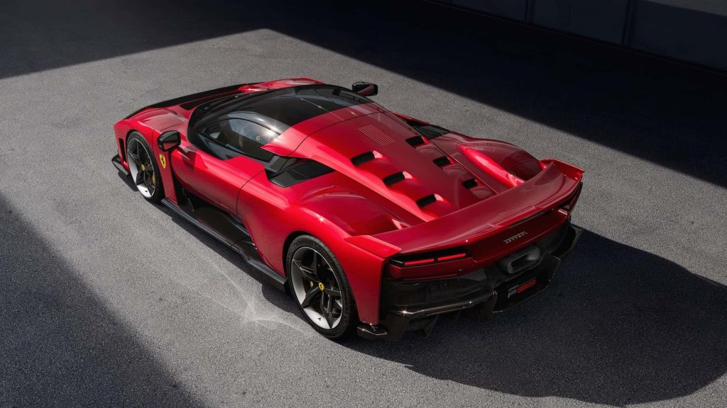 Meet the Ferrari F80: The Ultimate V6 Hybrid Hypercar with Groundbreaking Performance