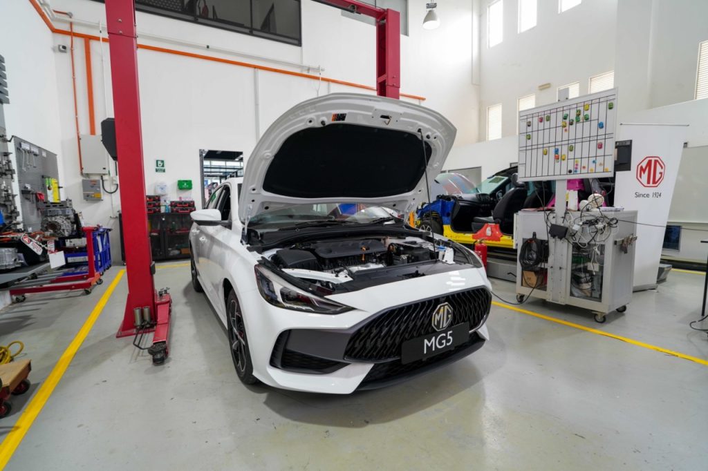 SAIC Motor Malaysia Meraikan Graduasi 39 Juruteknik Bertauliah MG