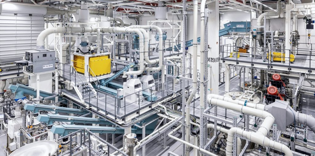 Mercedes-Benz Launches Advanced Battery Recycling Facility in Germany