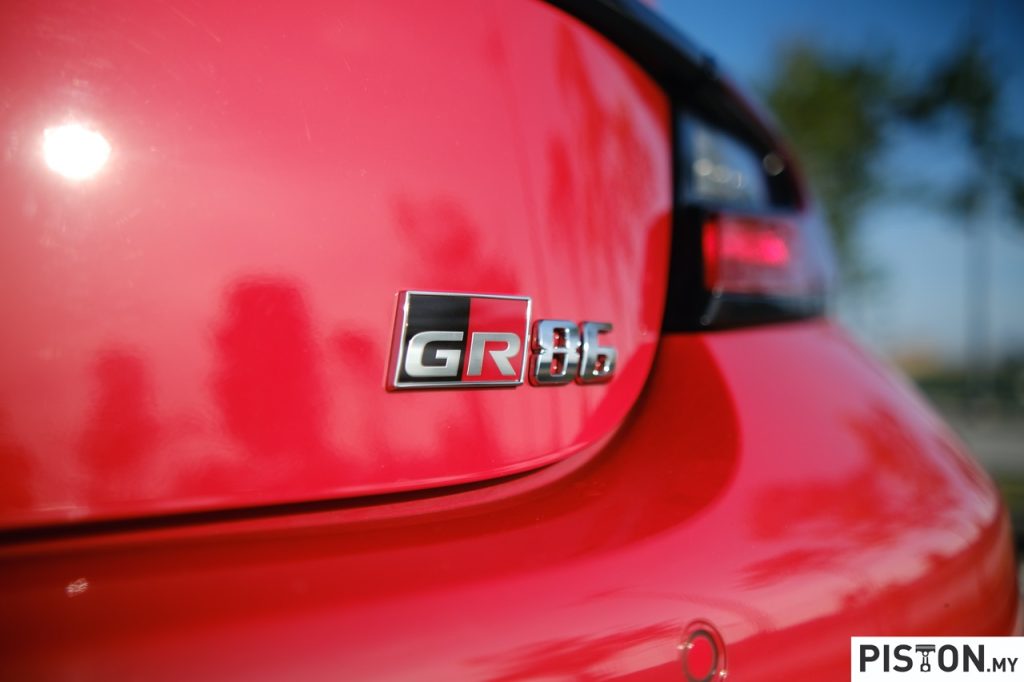 Review: Toyota GR86 – Legend Reborn