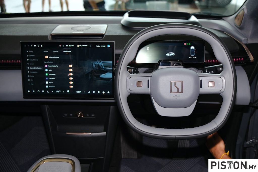 SUV Kompak Zeekr X Elektrik Baharu dan Zeekr 009 MPV Kini di Malaysia
