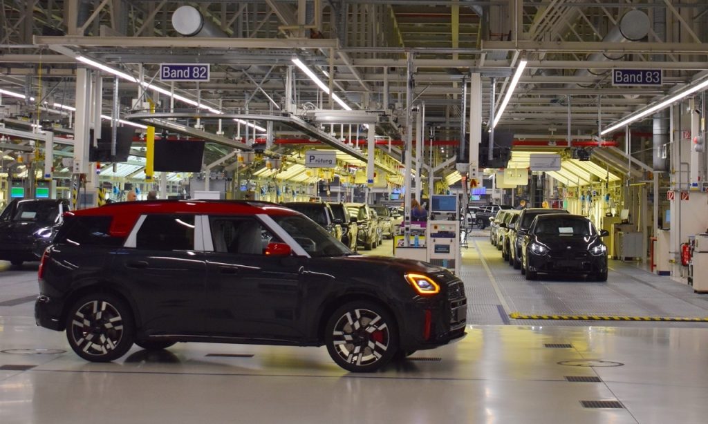 BMW Group Revolutionises Production with Automated Driving In-Plant Technology