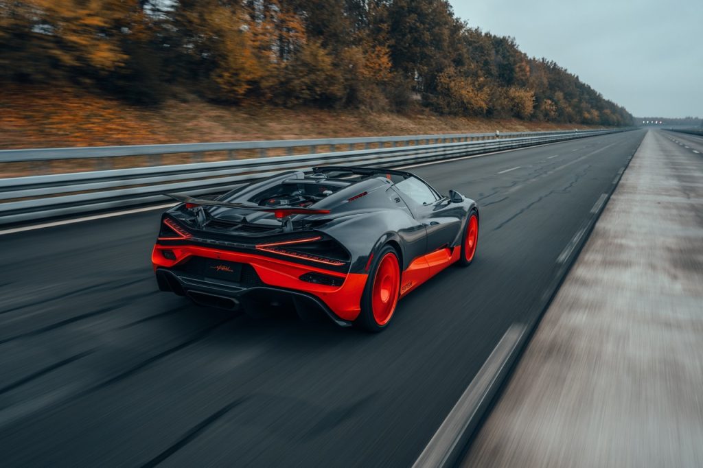 Bugatti W16 Mistral Mencatat Rekod Kelajuan Open-Top Baharu pada 453.91km/j