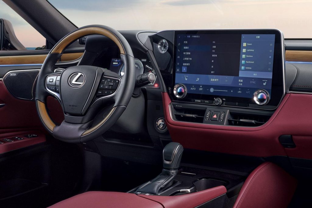 Lexus Melancarkan Sedan ES Facelift di China: Rekaan Baru dan Teknologi Dipertingkatkan