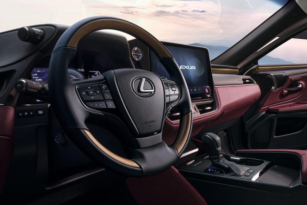 Lexus Melancarkan Sedan ES Facelift di China: Rekaan Baru dan Teknologi Dipertingkatkan
