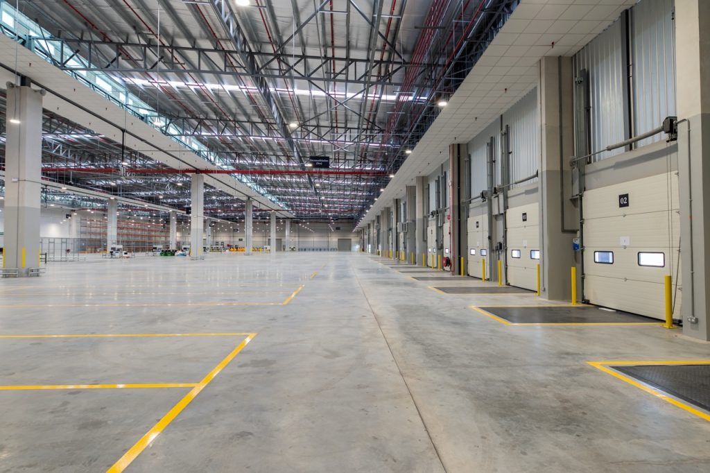 Mercedes-Benz Expands in Asia-Pacific with New Regional Logistics Center in Malaysia