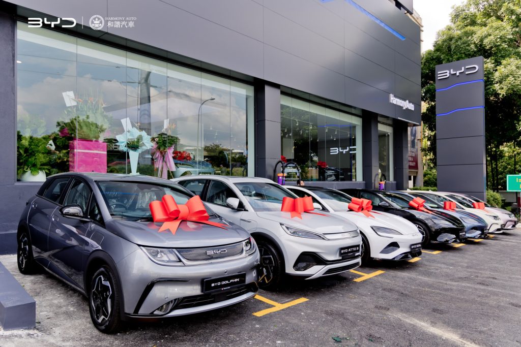 BYD Surges Ahead in China’s Booming EV Market, Set to Surpass Honda and Ford in 2024