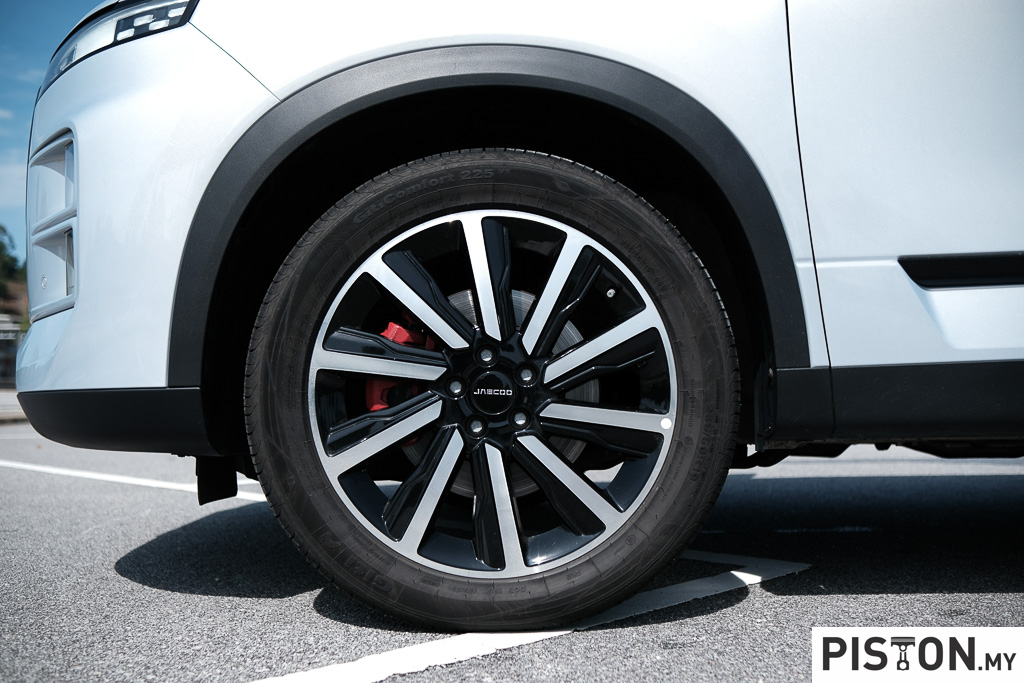 Review: The Jaecoo J7 Has Everything You Need In An SUV, And More!