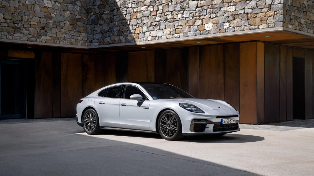 Porsche Akan Kurangkan Rangkaian Pengedar di China