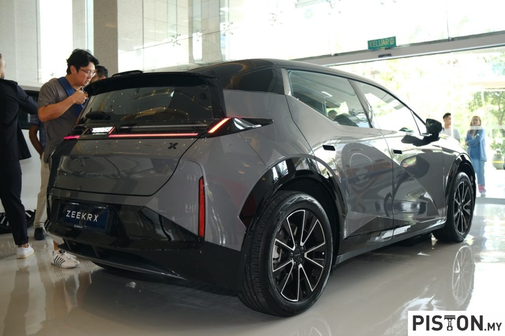 Zeekr Officially Enters Malaysia with Luxury Electric Vehicles: Zeekr 009 and Zeekr X