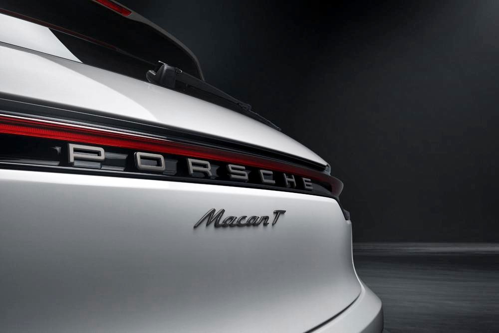 Porsche Rumoured to Bring Back Petrol-Powered Macan Amidst EV Strategy